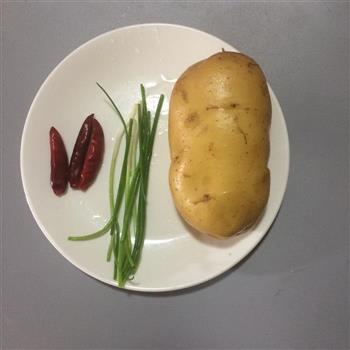 醋溜土豆丝-开胃小菜的做法图解1