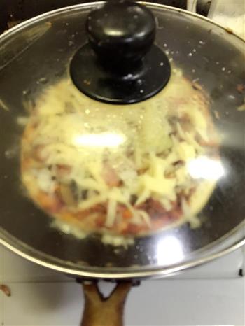 平底锅披萨的做法步骤5