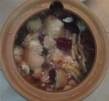 茶树菇排骨汤的做法图解7
