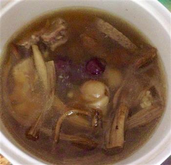 茶树菇排骨汤的做法图解9