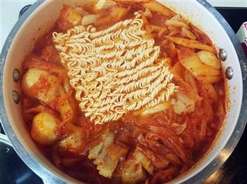 韩式辣白菜汤的做法步骤6