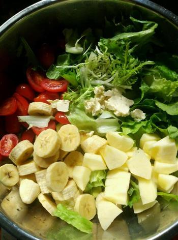 蔬菜水果沙拉的做法步骤2
