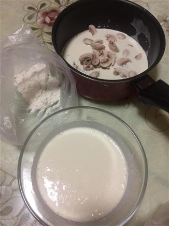 奶油蘑菇汤的做法步骤1