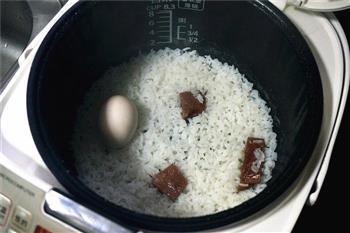 自制出油咸鸡蛋的做法图解6