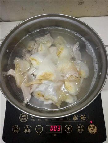 小鱼翅响螺片煲排骨汤的做法步骤5