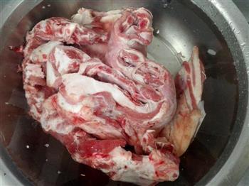 新乡红焖羊肉的做法步骤1