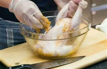 西式烤全鸡的做法步骤6
