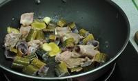 火腿黄鳝排骨汤的做法图解4