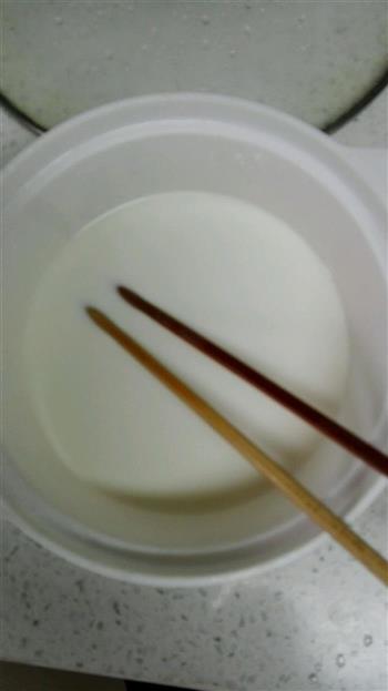 玉米淀粉自制凉粉的做法步骤2