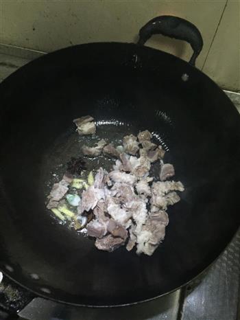 咖喱土豆炖牛肉的做法步骤4