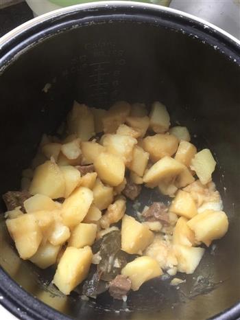 土豆炖牛肉的做法图解10