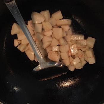咖喱土豆胡萝卜炖鸡的做法步骤7