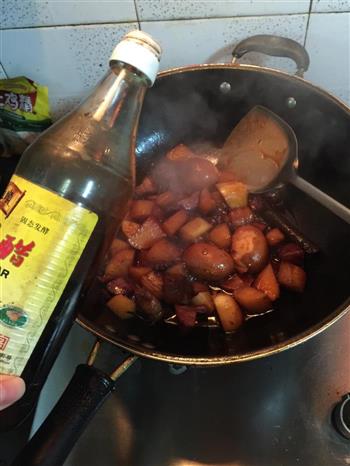 红烧肉烧土豆的做法步骤13