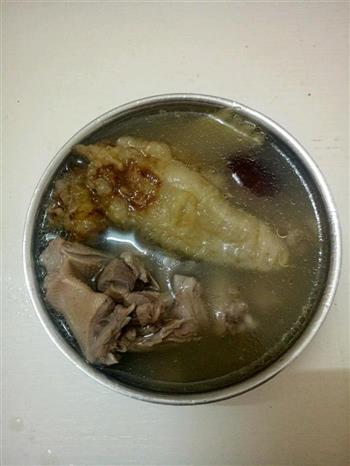 生晒鳘鱼胶煲白鸽汤的做法步骤7