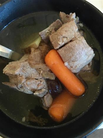 胡萝卜炖羊肉清汤的做法图解6