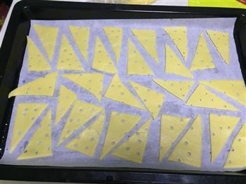 蛋白过敏宝宝的救星-奶酪三角饼的做法图解7
