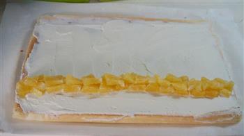 香橙戚风奶油蛋糕卷的做法步骤16
