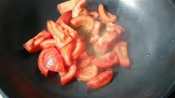 美味番茄龙利鱼的做法步骤5