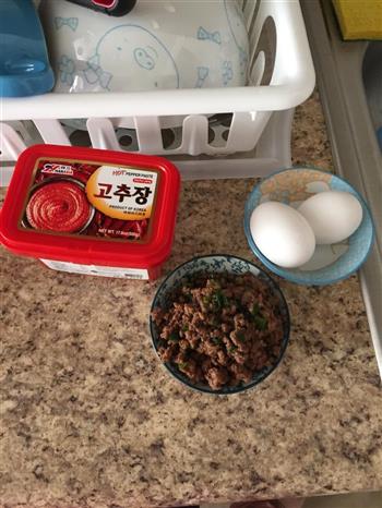 韩式拌饭的做法步骤2
