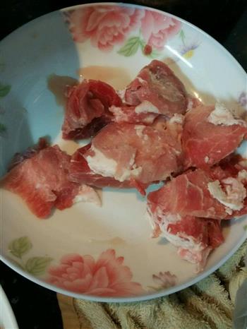 青榄猪肺瘦肉汤的做法图解2