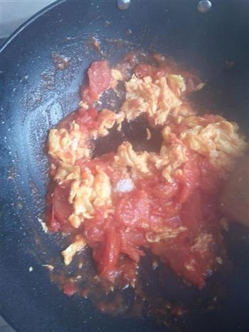 减脂必备-西红柿炒鸡蛋的做法步骤5