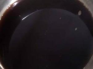 低糖少油—黑糖蜂巢蛋糕6寸的做法步骤1