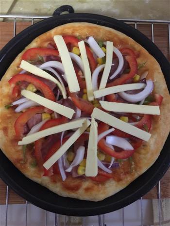 培根披萨的做法图解8
