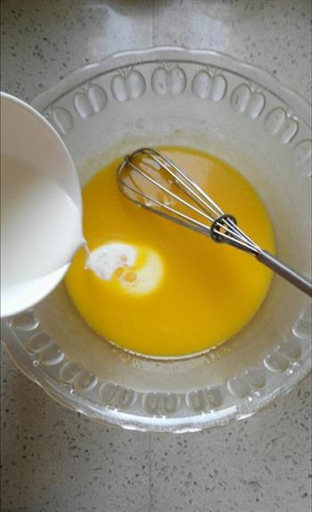 水果奶油裱花蛋糕的做法步骤4