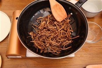 干锅腊肉茶树菇的做法步骤6