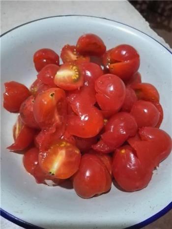 西红柿海带清炒白菜的做法步骤2