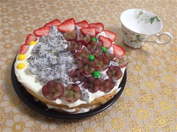 红提草莓生日蛋糕的做法步骤7
