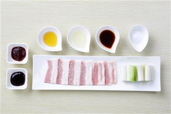韩式烧汁五花肉配大葱的做法图解1