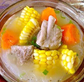 玉米胡萝卜排骨汤的做法图解9