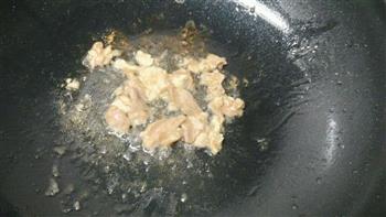 芦笋木耳炒肉片的做法步骤4
