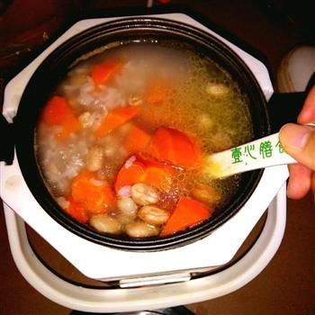 胡萝卜粥的做法步骤2