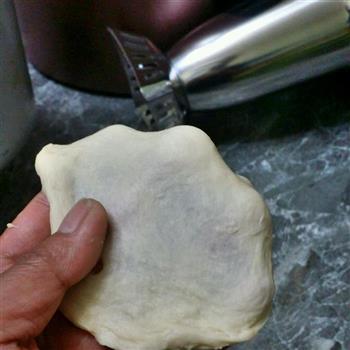 豆浆甜面包的做法步骤8
