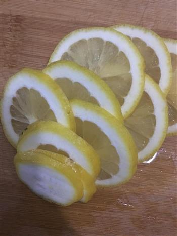 蜂蜜柠檬片的做法图解2