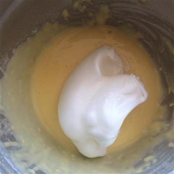 酸奶轻乳酪蛋糕的做法步骤6