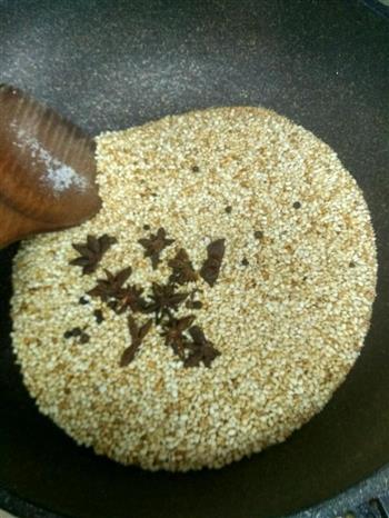 自制米粉蒸肉的做法步骤2