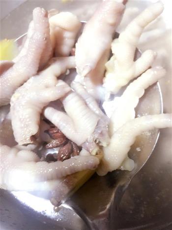 开胃小菜-重庆泡椒凤爪的做法图解2