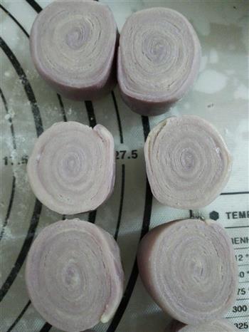 紫薯香芋蛋黄酥的做法步骤11