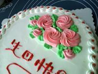 旋转玫瑰裱花蛋糕的做法步骤15