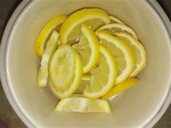 瘦身美容养颜柠檬膏的做法步骤2