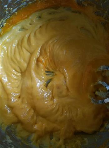芒果冻芝士蛋糕的做法步骤6