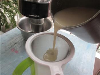 豆浆红糙米山药粥的做法步骤5