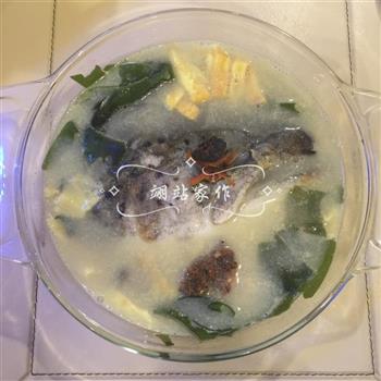 海篸花三文鱼头海带汤的做法图解4