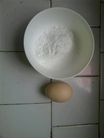 面粉鸡蛋糍粑的做法步骤1