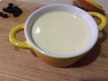 芒果牛奶炖蛋的做法步骤9