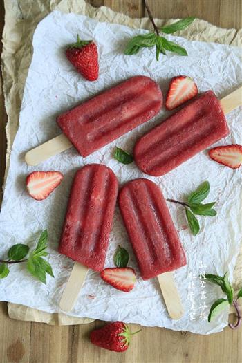 健康低脂红酒草莓冰棒的做法图解5