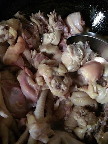杏鲍菇炖鸡.加点老豆付的做法图解3